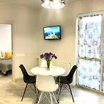 Apartament Osapart Malevich In The Complex Great Britain *