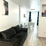 Apartament Osapart Malevich In The Complex Great Britain