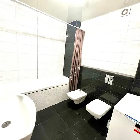 Osapart Malevich In The Complex Great Britain Apartman Lviv